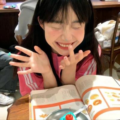 某影帝之子晒豪宅名表，短时间内内幕曝光，网友群嘲